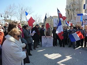 2012 03 10 NIMES MANIF CONTRE COLLOQUE DU FLN (42) PAR GV